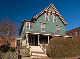 16 Bull St, Newport, RI 02840