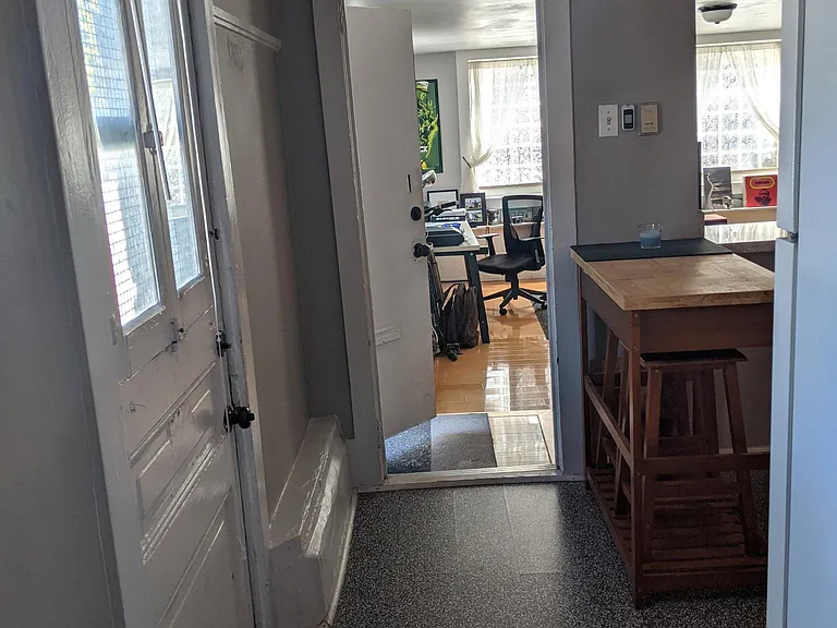 301 Webster St #A — Photo 10