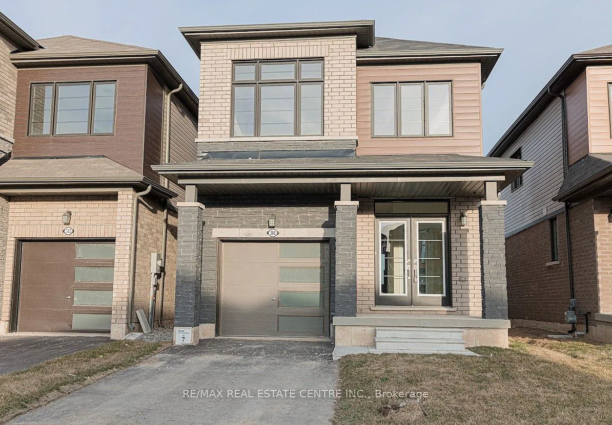 3 bed, $2,595 — Photo 1