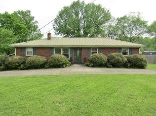 1422 Sandy St, Lewisburg, TN 37091