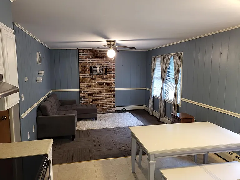 31 Greenhouse Ln #24B — Photo 5