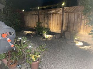 1342 Los Amigos Ave, Simi Valley, CA 93065