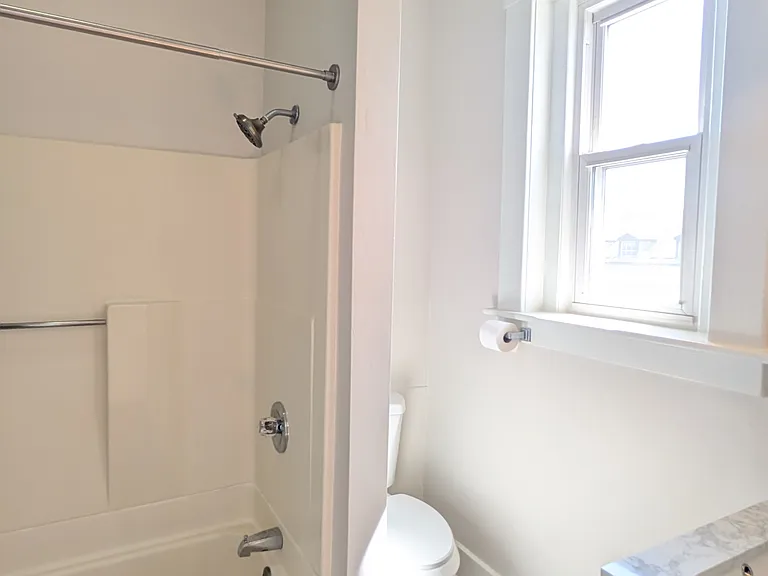 128 N Broad St #4 — Photo 10