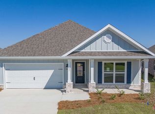 47 Gray Owl Dr E, Freeport, FL 32439