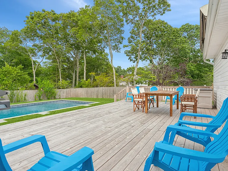 113 E Tiana Rd — Photo 18