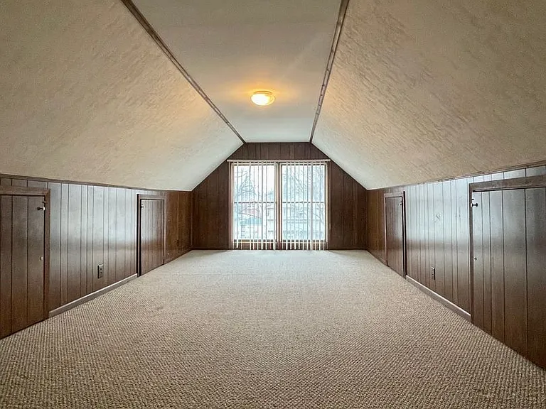 1772 Lafond Ave — Photo 16