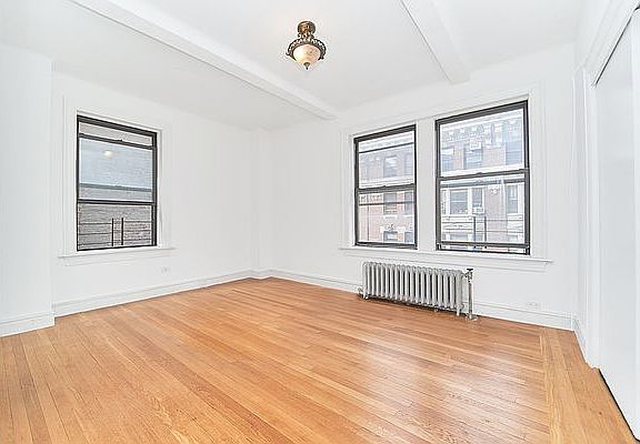 4th image of 600 W 111th St APT 4E1