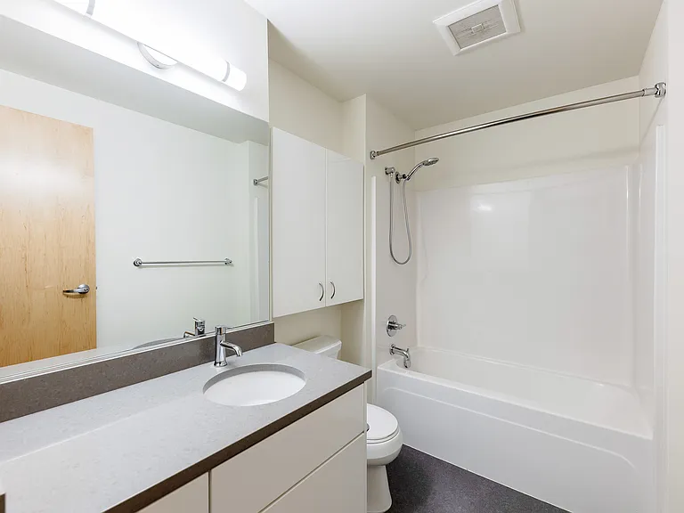 Lower_Burnside_Lofts_046