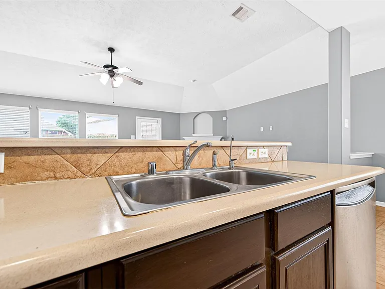 24822 Diamond Run Ct — Photo 24
