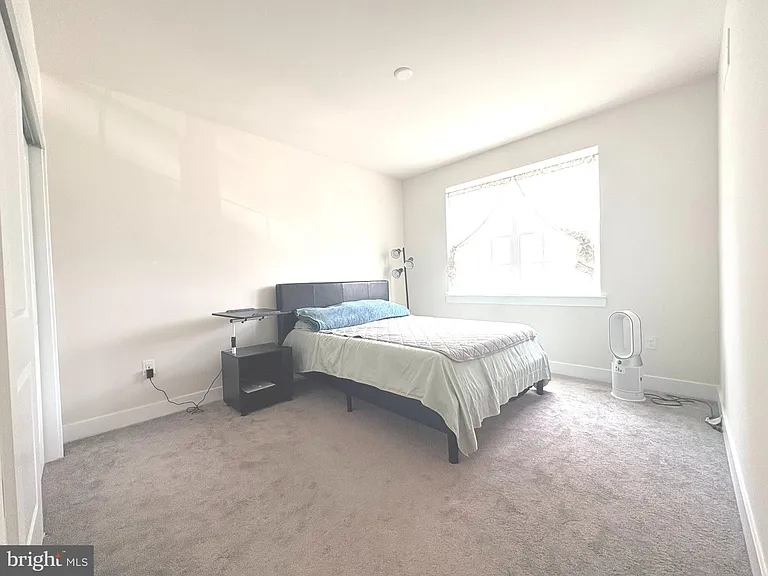 135 Annapolis St — Photo 12
