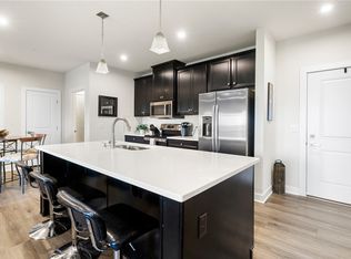 3700 Maze Runner Dr #204, Midlothian, VA 23112