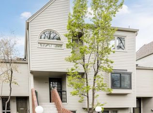 355 Harrison St, Denver, CO 80206