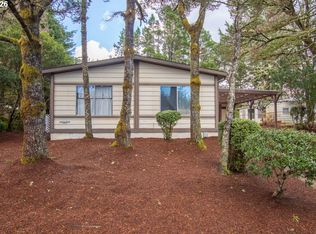530 Myeena Loop, Florence, OR 97439