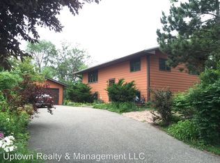 326 University Ave NE, Minneapolis, MN 55413