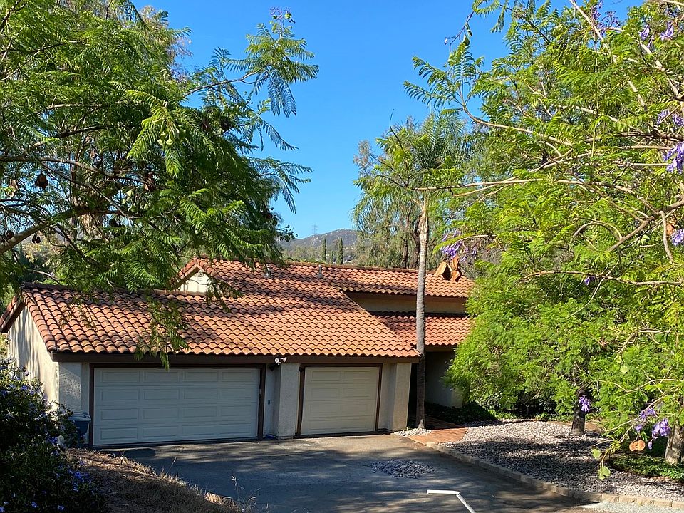 1st image of 26441 Crescendo Dr