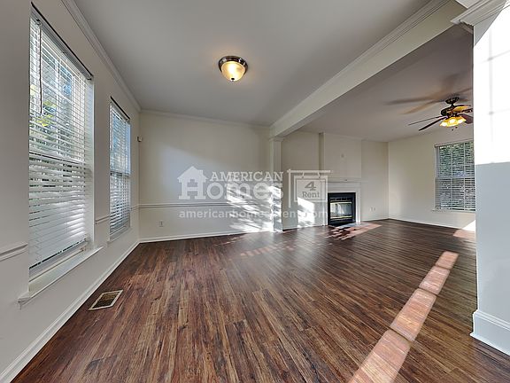 2nd image of 3904 Gisbourne Dr