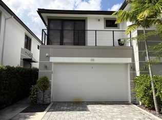 310 SW 9th St #1, Fort Lauderdale, FL 33315