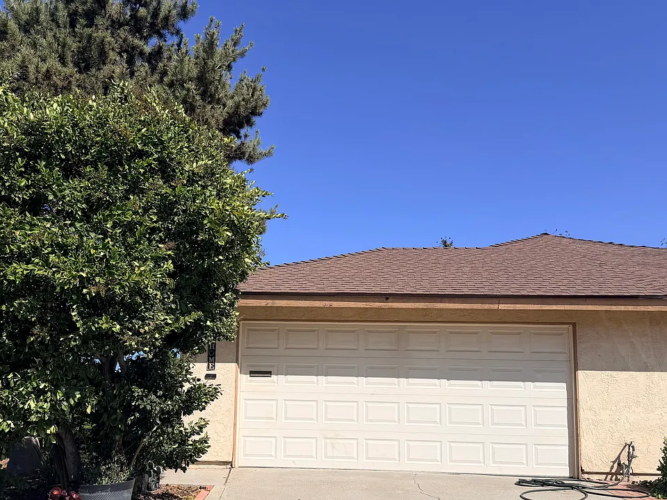 2132 Woodglen Pl