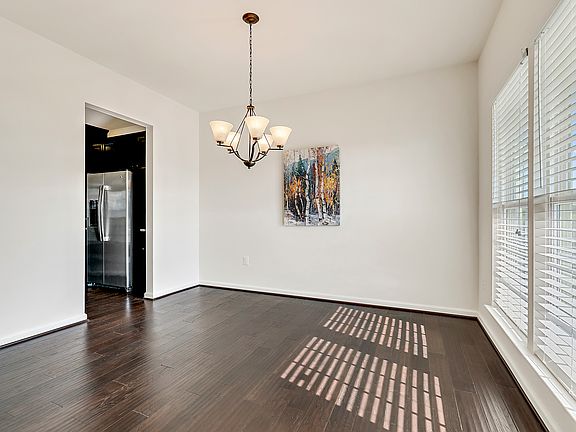 3rd image of 10013 Stubenhofer St