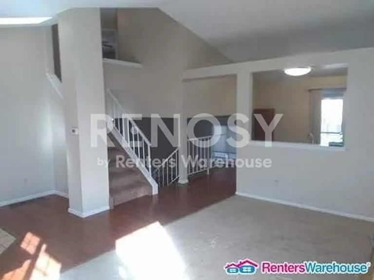 11470 Jay St — Photo 2