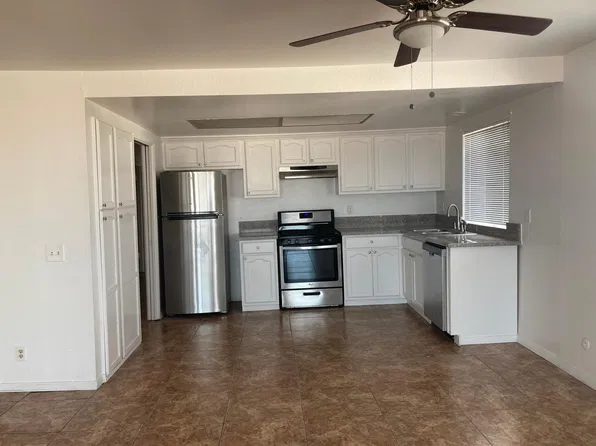 2424 S Gaffey St, San Pedro, CA 90731