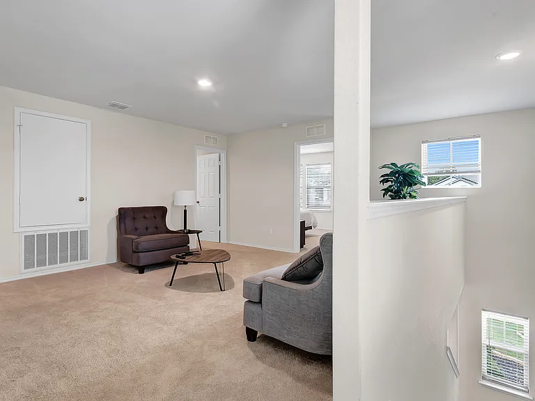 7360 Yucca Pl — Photo 33