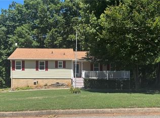 4135 Macduff Dr, Douglasville, GA 30135