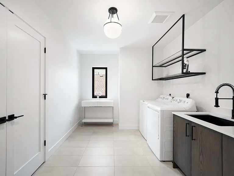 2498 Wolff St — Photo 35