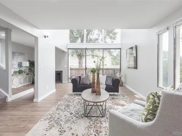 1050 S Monaco Pkwy, Denver, CO