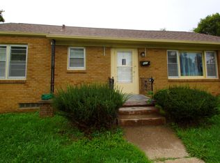905 W Central Park Ave, Davenport, IA 52804