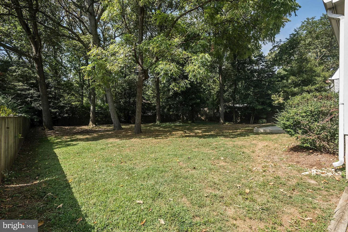 640 Tewkesbury Ln photo 1