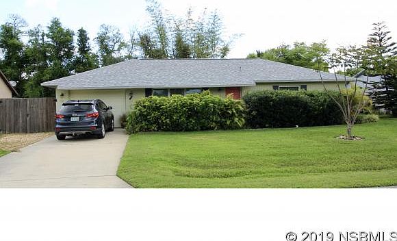 1st image of 227 Wildwood Dr