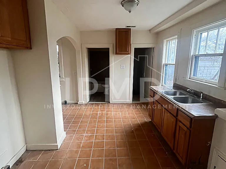 3970 Bluehill St — Photo 4