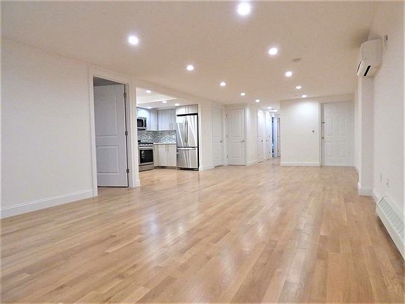 2nd image of 218 E 14th St APT 2
