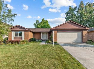 43576 Hanford Rd, Canton, MI 48187