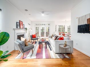 2305 Pathway Dr, Chapel Hill, NC 27516