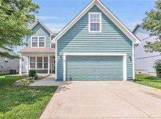 4 Westwood Cir, Ottawa, KS 66067