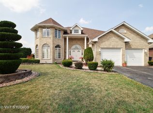 8590 Ballard Ct, Tinley Park, IL 60487