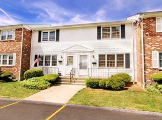 72 Robert Treat Dr, Milford, CT 06460