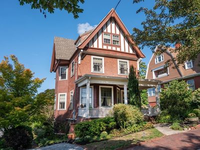 20 Hillside Ave, Medford, MA, 02155