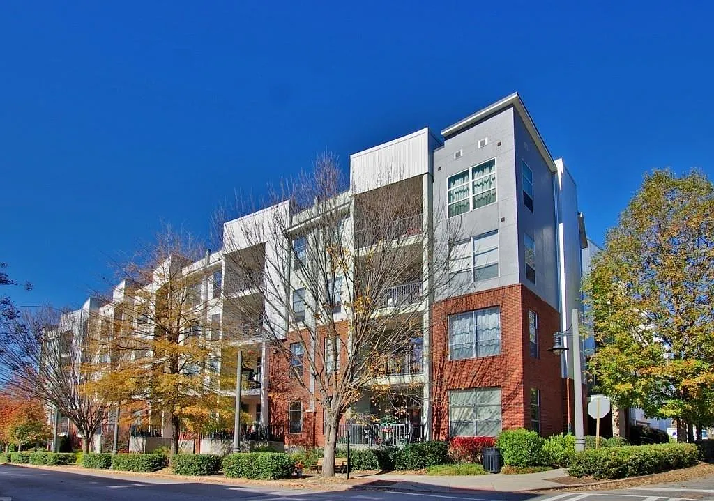 1 bed, 918 sqft, $1,780 — Photo 1