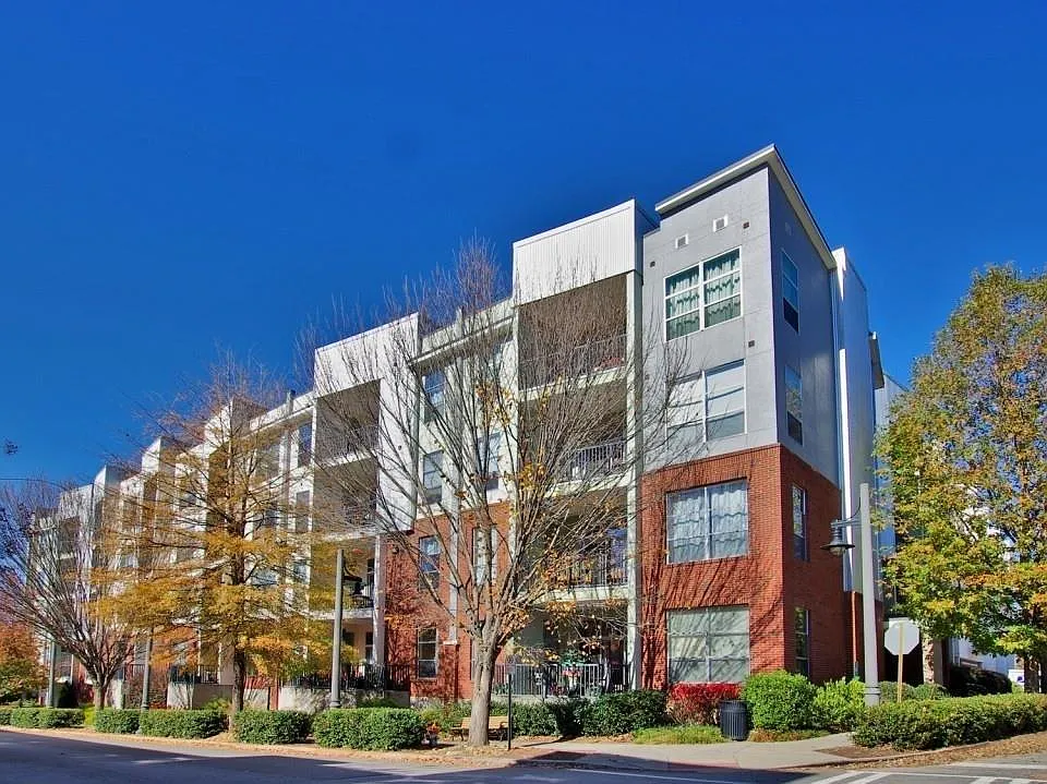 2630 Talley St #207