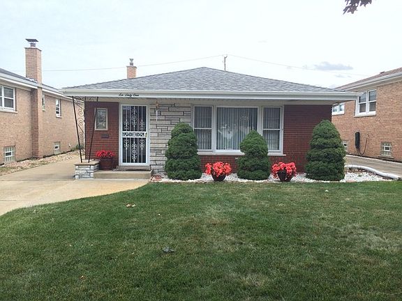 2nd image of 661 Saginaw Ave