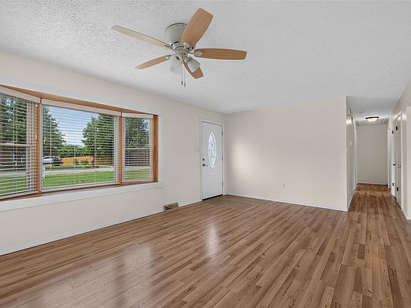 2nd image of 43 Crupper Ln