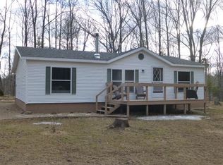 N12695 Bauer Ln, Silver Cliff, WI 54104