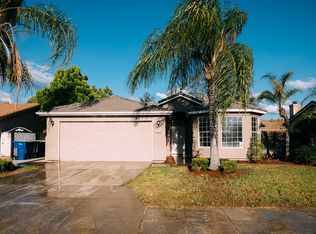 2409 S Manila Ave, Fresno, CA