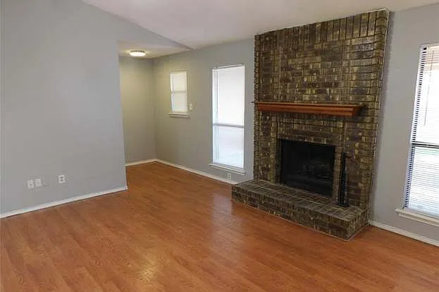 8232 Meadowbrook Dr — Photo 51
