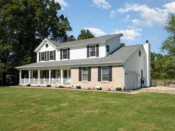 781 S High St, Mount Orab, OH 45154