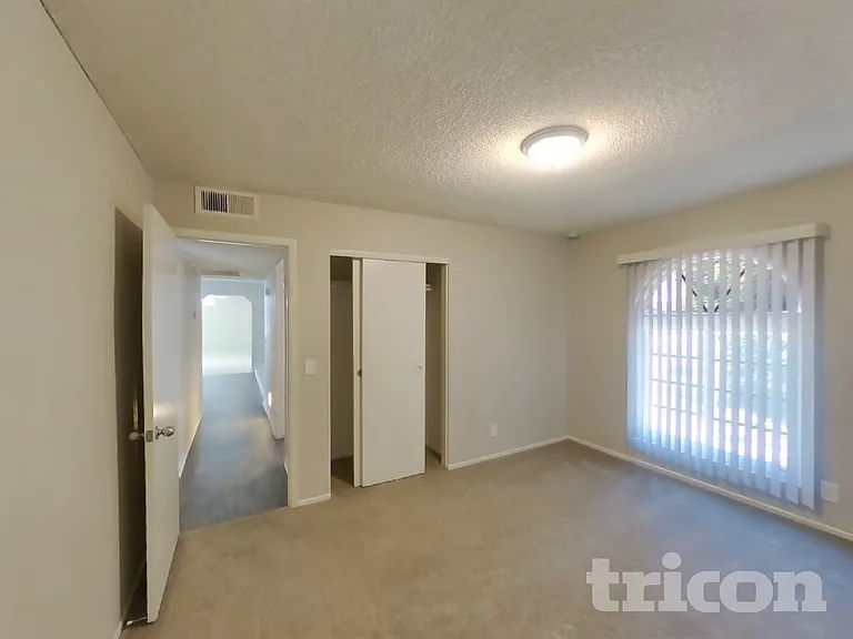 2803 N Dakota St — Photo 13