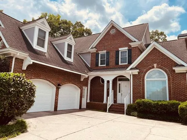 44 S Links Dr, Ringgold, GA 30736